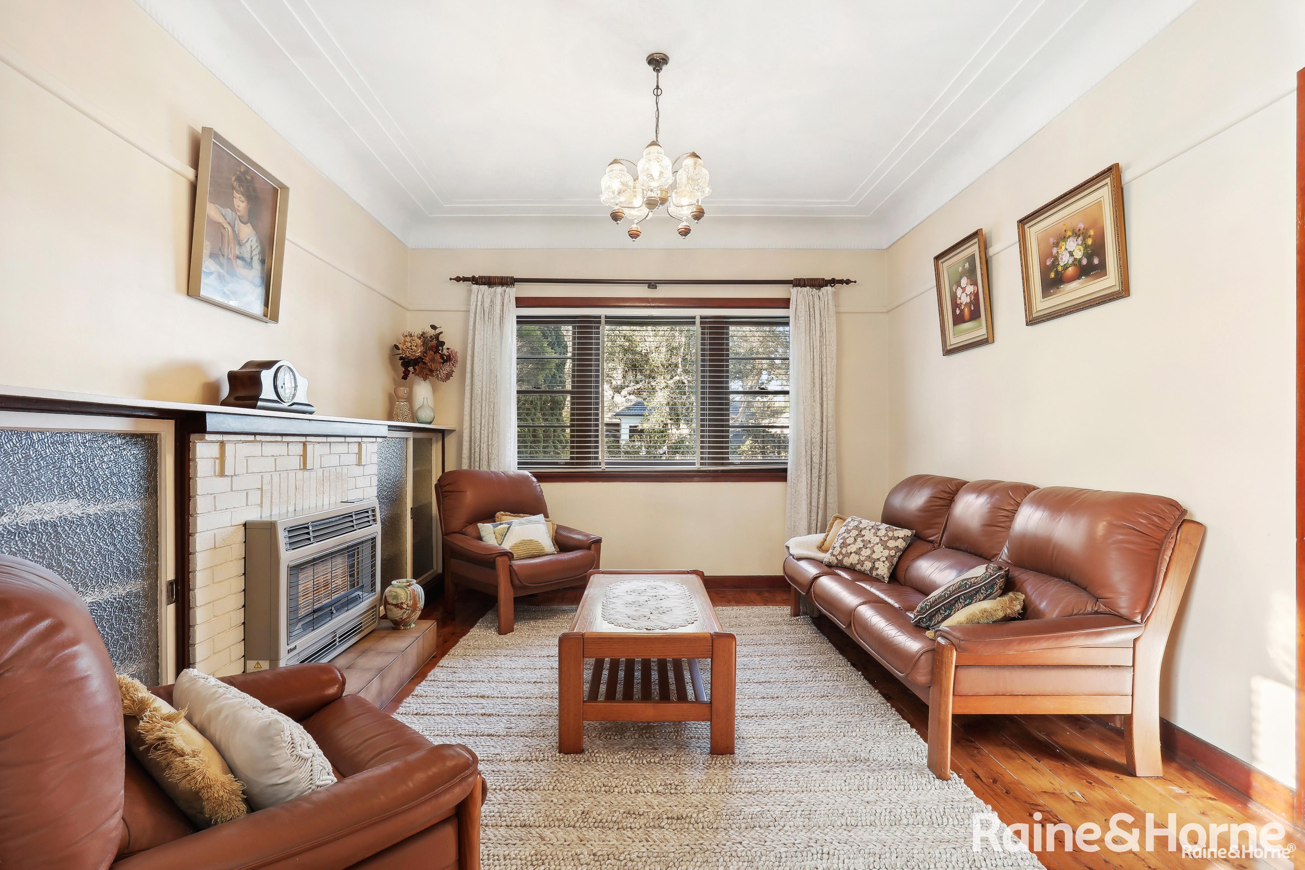 29 ARMITREE ST, KINGSGROVE NSW 2208, 0 chambres, 0 salles de bain, House