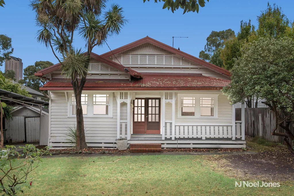 35 Combarton Street, Box Hill, VIC 3128