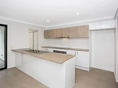 811 Oxley Road, Corinda, QLD 4075, 4房, 2浴, House