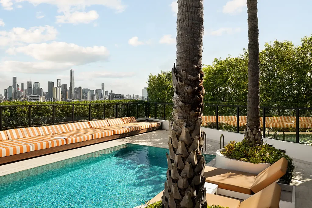 Newstead 3房 现代生活的杰作，位于Le Bain A Masterpiece of Modern Living at Le Bain
