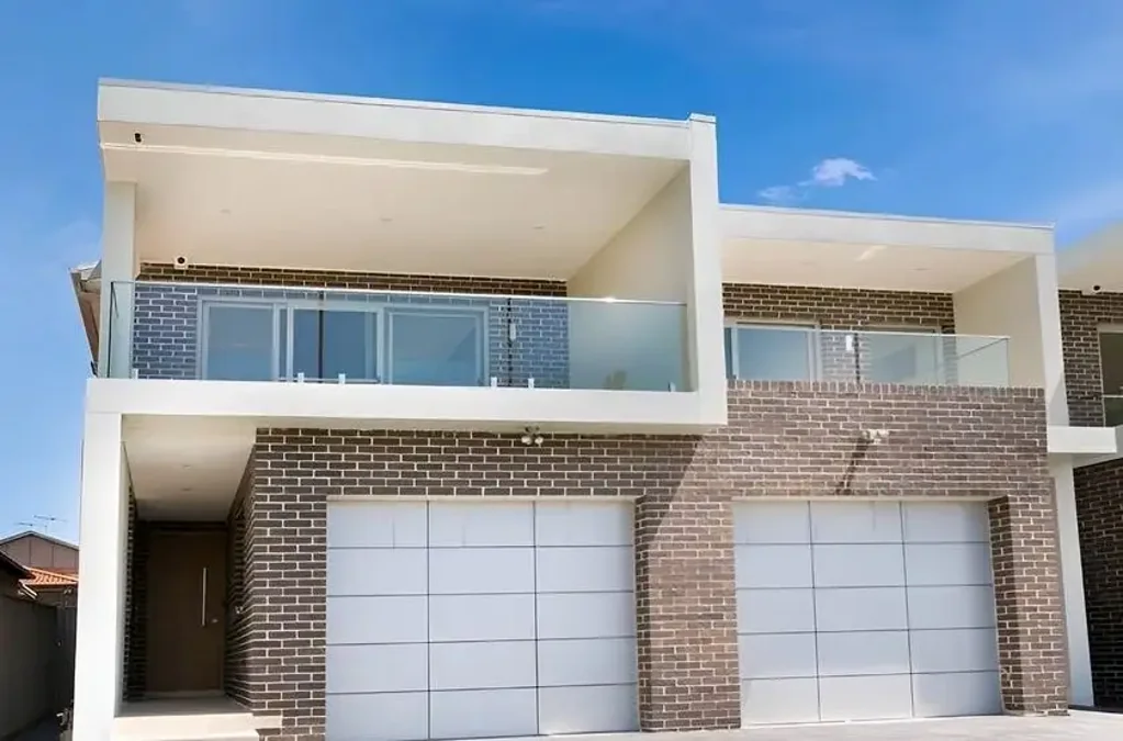 Spacious & Stylish Family Home in the Heart of Mortdale
