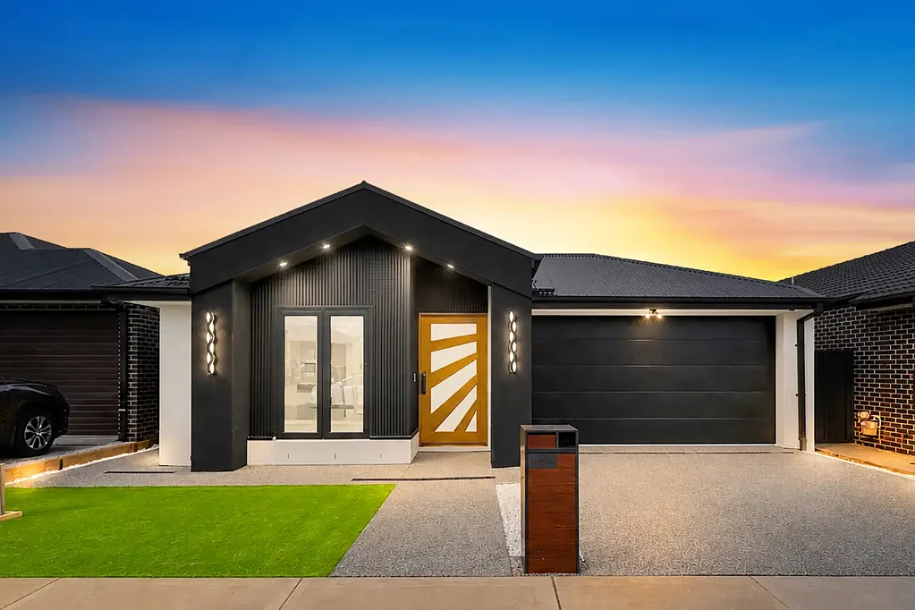 Tarneit 4chambre PRESTIGE CUSTOM BUILT!! 4 BEDS 2 ENSUITES!! Luxury Family Residence With Exceptional Style