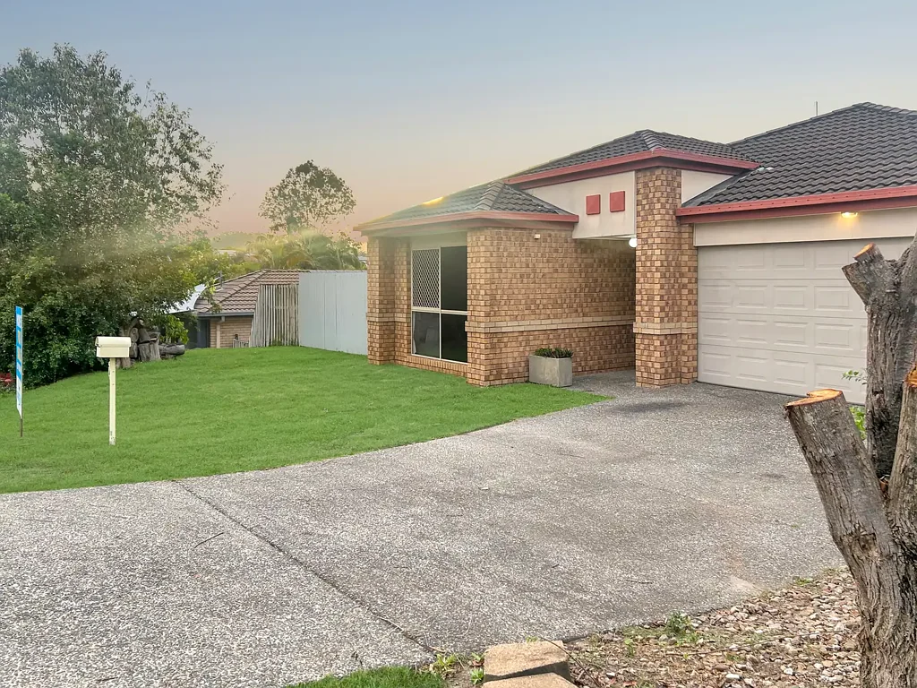 45 Feathertop Crescent, Pacific Pines, QLD 4211