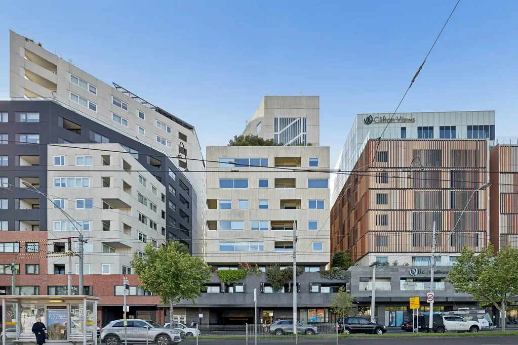 Fitzroy North 2 Bedroom Contemporary Living with the Inner North at Your Doorstep