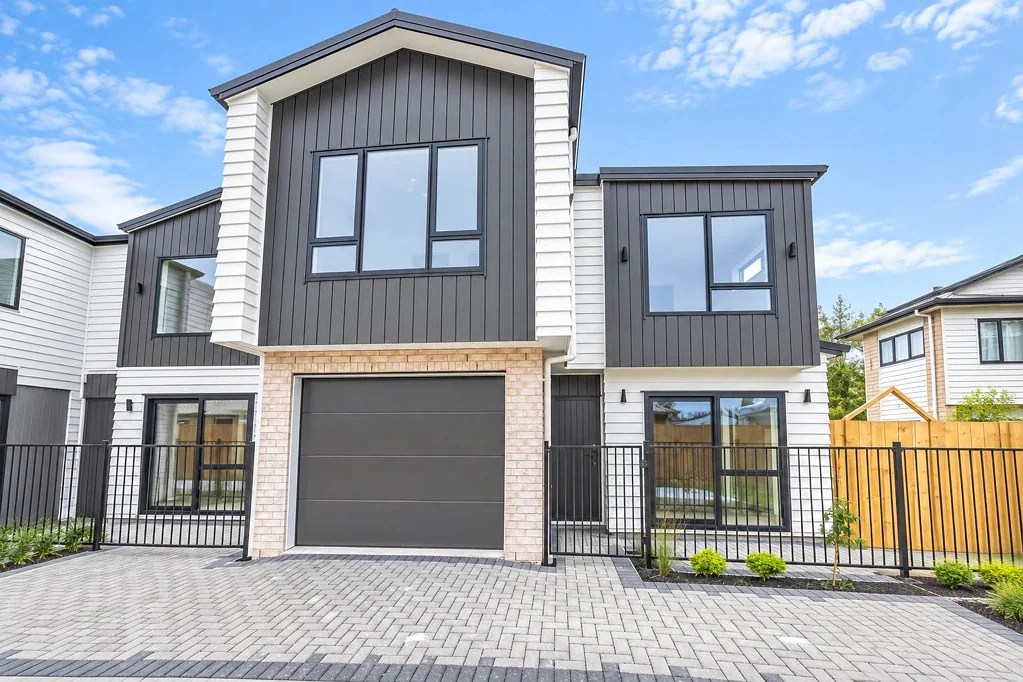 Manurewa 3બેડરૂમ Modern, Spacious & Designed for the Way You Live !
