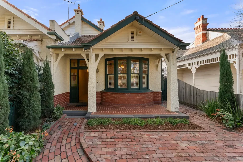 Caulfield North 3 Bedroom Endless Potential Opposite Caulfield Park