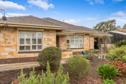 14 Wild Oak Grove, St Agnes