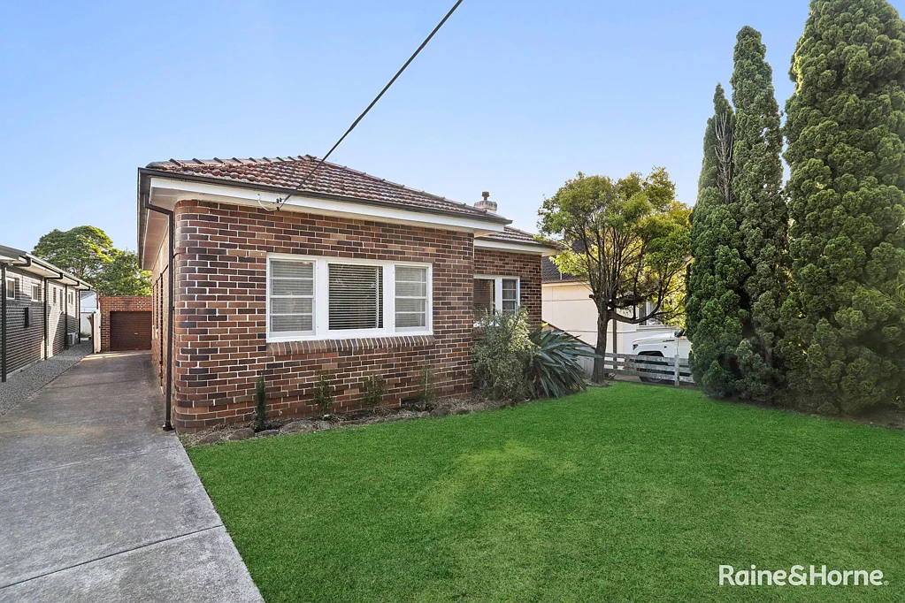 29 Armitree Street, Kingsgrove, NSW 2208
