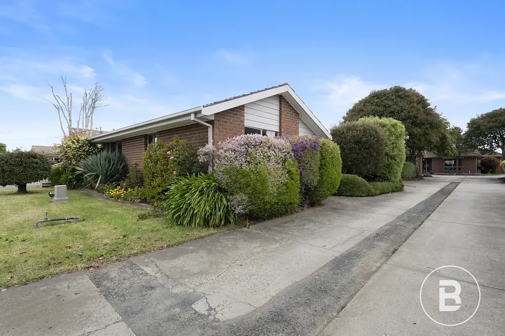 2/2 Alexandra Street, Sebastopol, VIC 3356
