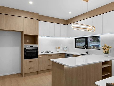 Papatoetoe 4房  Brand New, Crafted for Comfort.