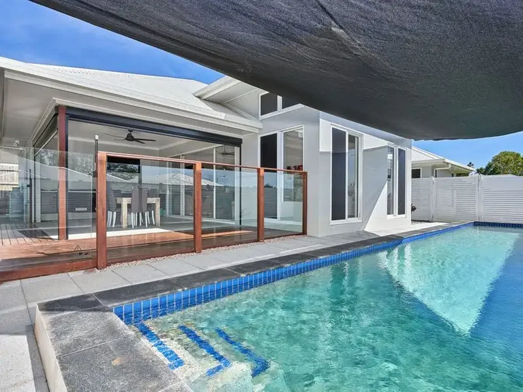 Luxury Living | Prime Location