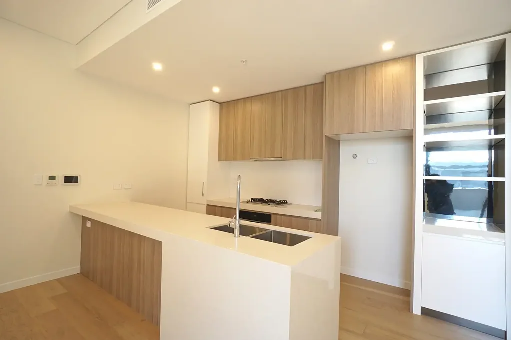Three Bedroom and Two Cars Parking