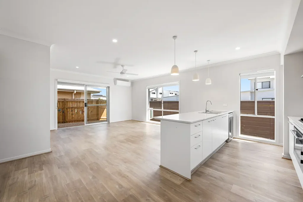 107 Charlotte Avenue, Nirimba, QLD 4551