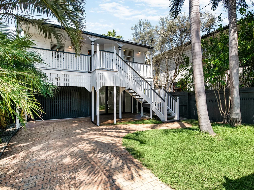 63 Park Drive, Graceville, QLD 4075
