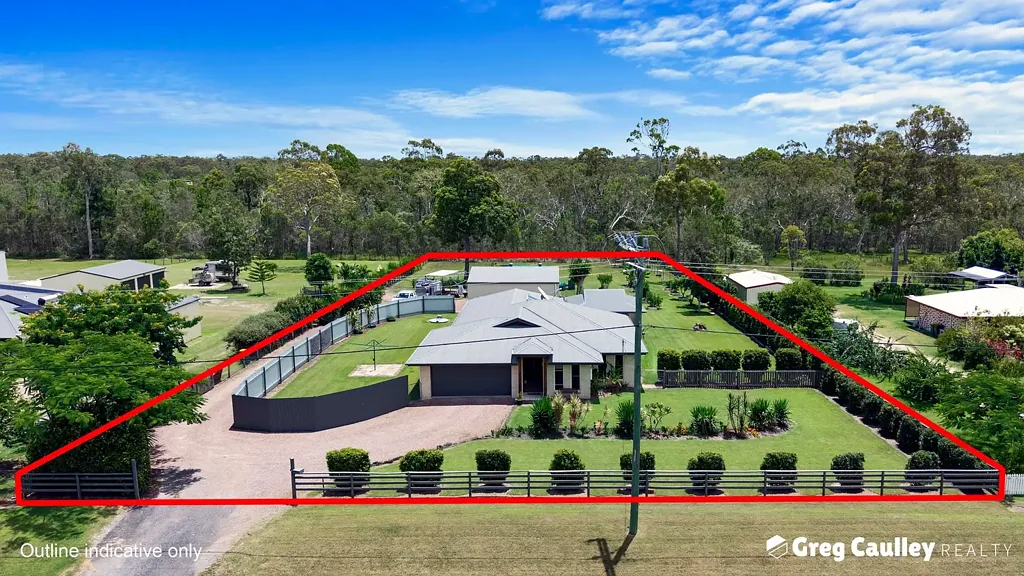 9 Lachlan Drive, Oakhurst, QLD 4650