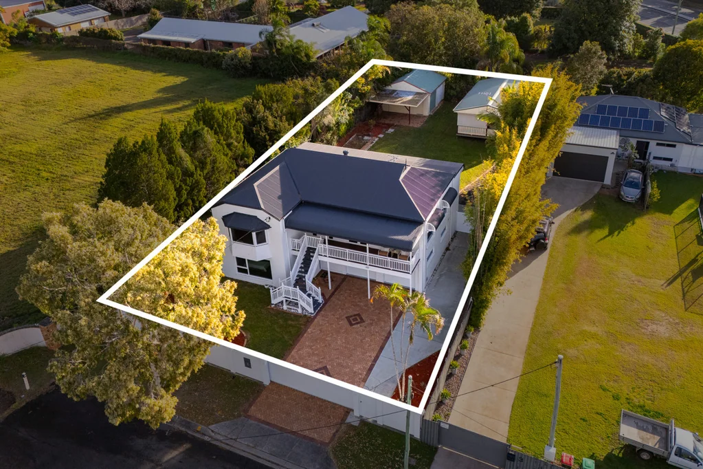 Bridgeman Downs 6Zimmer Family Home + Granny Flat + Shed