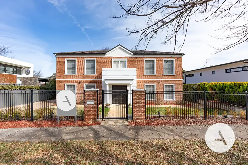 Grand Family Residence in the Heart of Yarralumla