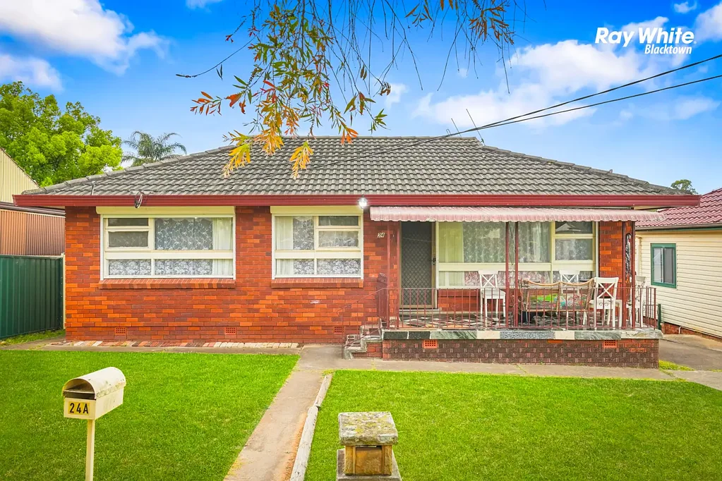 St Marys 7침실 Dual Income Powerhouse : Live in One, Rent the Other!