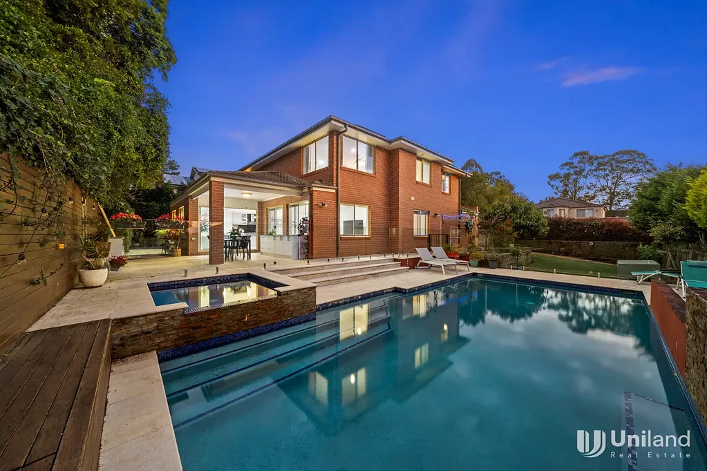 Cherrybrook 5બેડરૂમ Resort-Style Family Living on 847.7sqm | CTHS Catchment