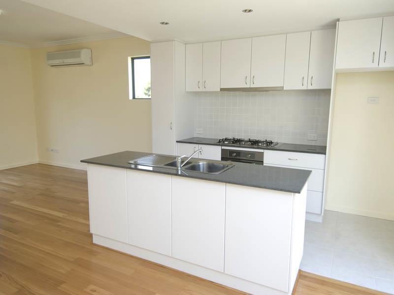 UNIT 2 15 MERTON ST, VICTORIA PARK WA 6100, 0 rūma, 0 rūma horoi, Townhouse