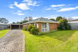 5 King Avenue, Sale