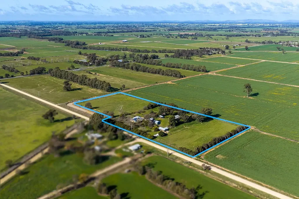 Invergordon  Lifestyle Property with Large 4 bed home all on 8.75acres!
