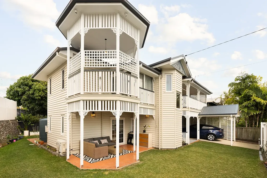 Mitchelton 5房 特色魅力与现代双重生活灵活性兼备 Character Charm Meets Modern Dual Living Flexibility