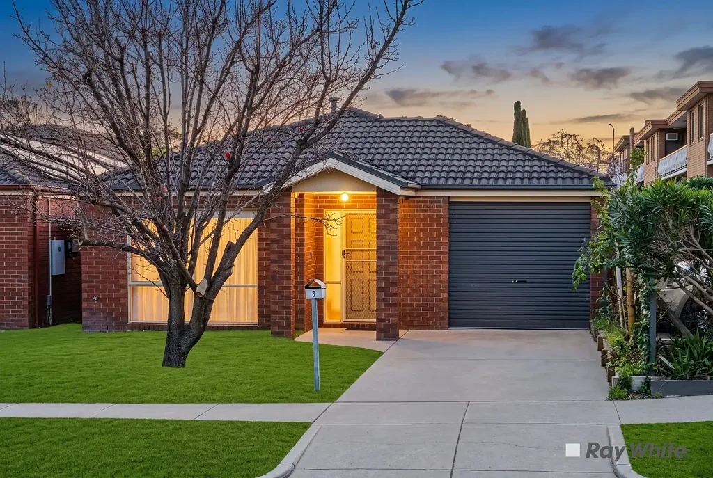 Dandenong 3બેડરૂમ Comfortable Family Living in a Convenient Dandenong Location