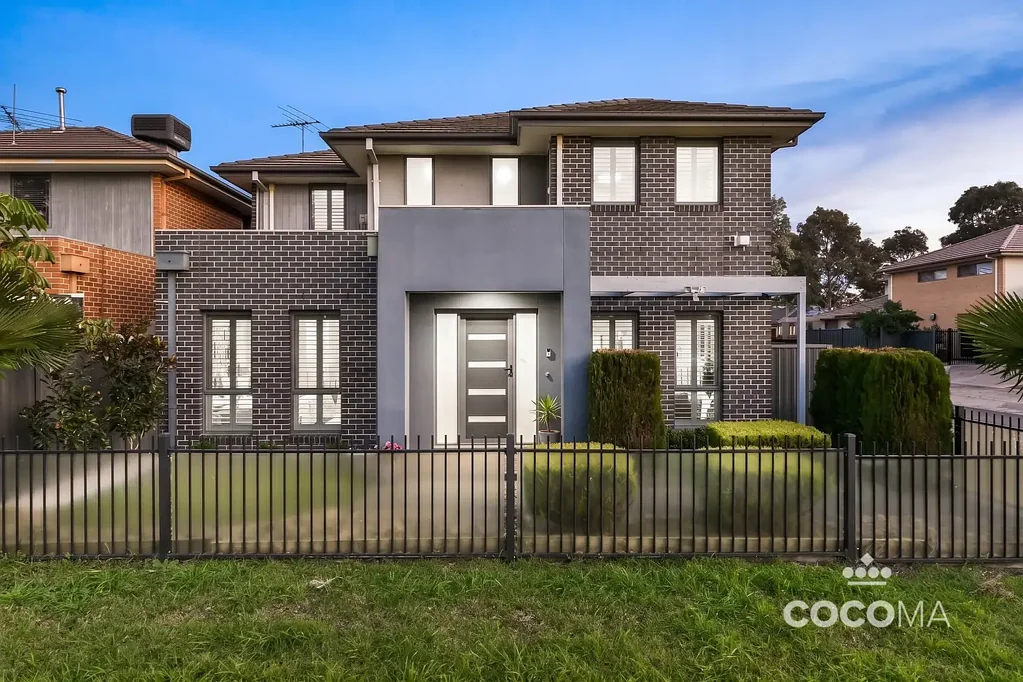 Keysborough 3બેડરૂમ Parkfront Luxury in the Prestigious Keys Estate