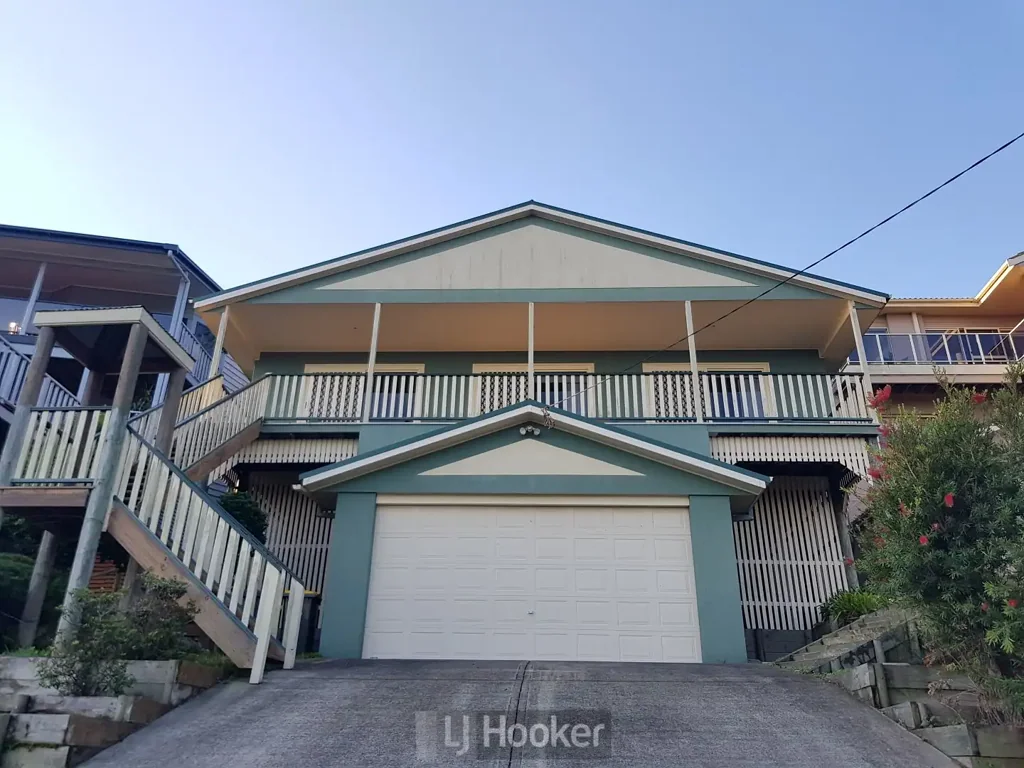 GREAT VIEWS AND LOW MAINTENANCE LIVING