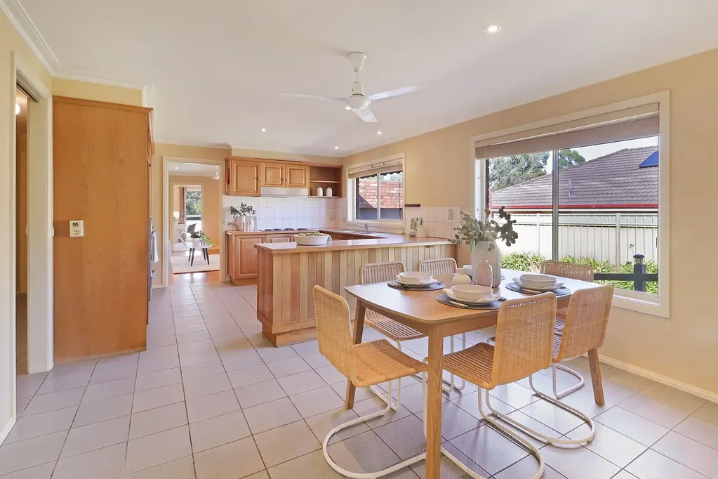 Mansfield 4બેડરૂમ RELAXED COUNTRY LIVING, STEPS FROM TOWN