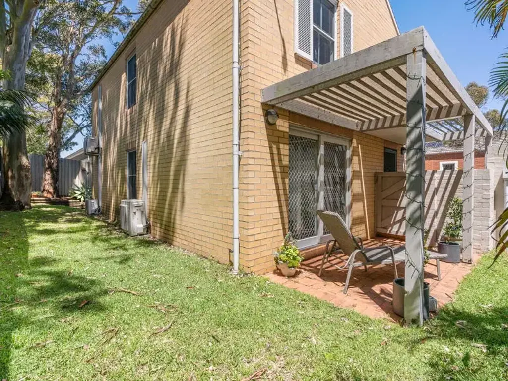 Delightful family home - Convenient Location