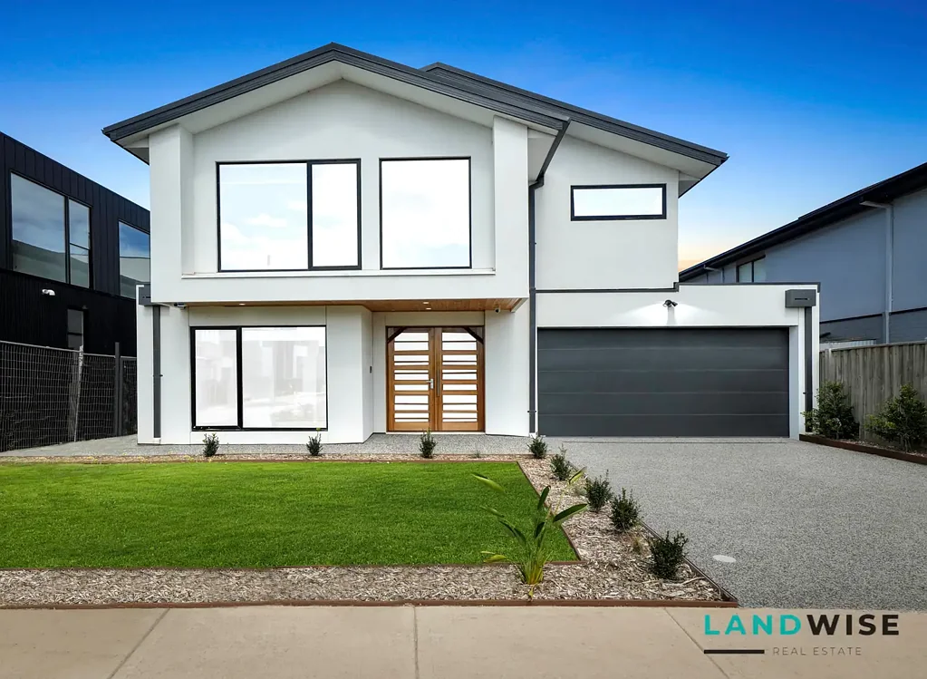 Werribee South 5Habitaciones Sky-High Views and Coastal Comfort: Your Dream Home with Roof Terrace