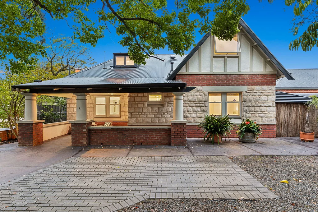 8 Eric Avenue, Black Forest, SA 5035
