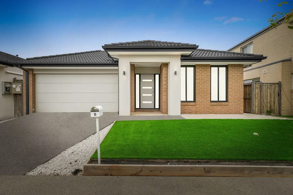 6 Lyric Drive, Mambourin, VIC 3024