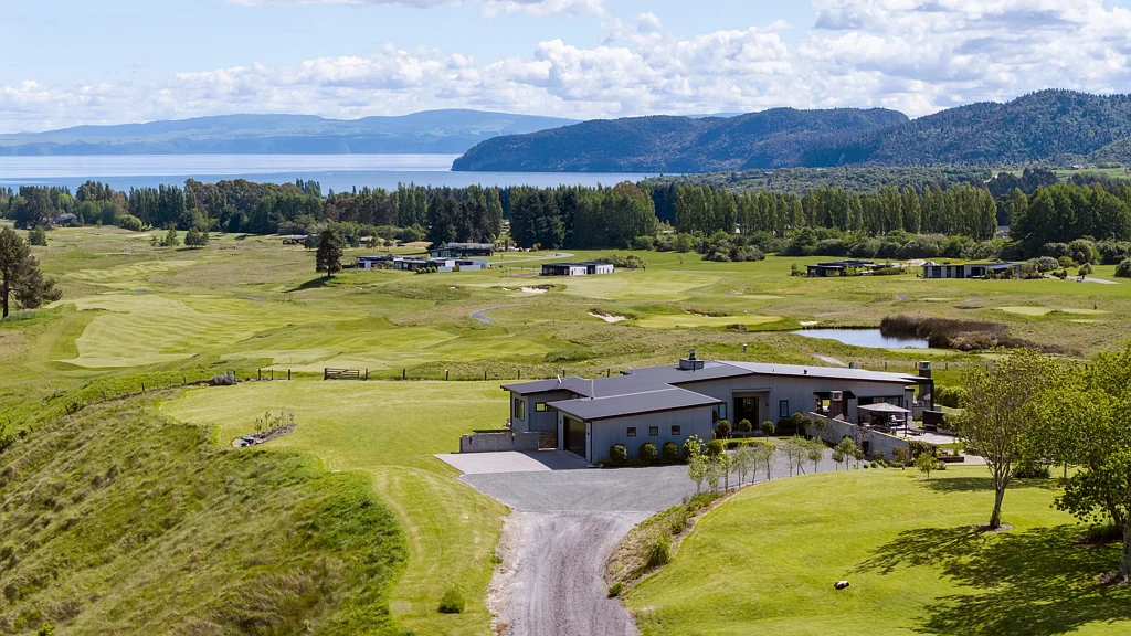 Kinloch 3chambre Exceptional Views, Unrivalled Lifestyle