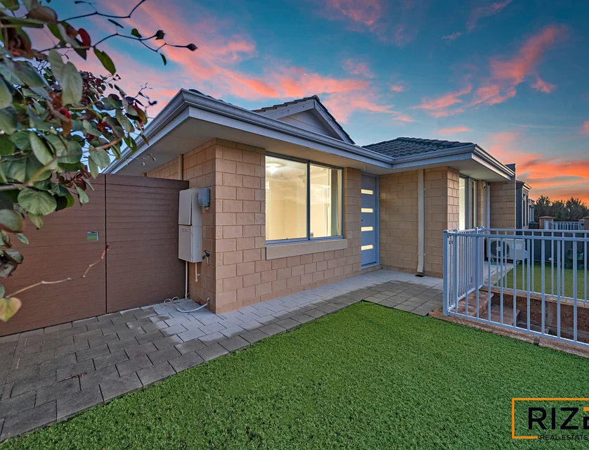 15 Splendens Avenue, Banksia Grove, WA 6031, 3房, 2浴, 独立屋