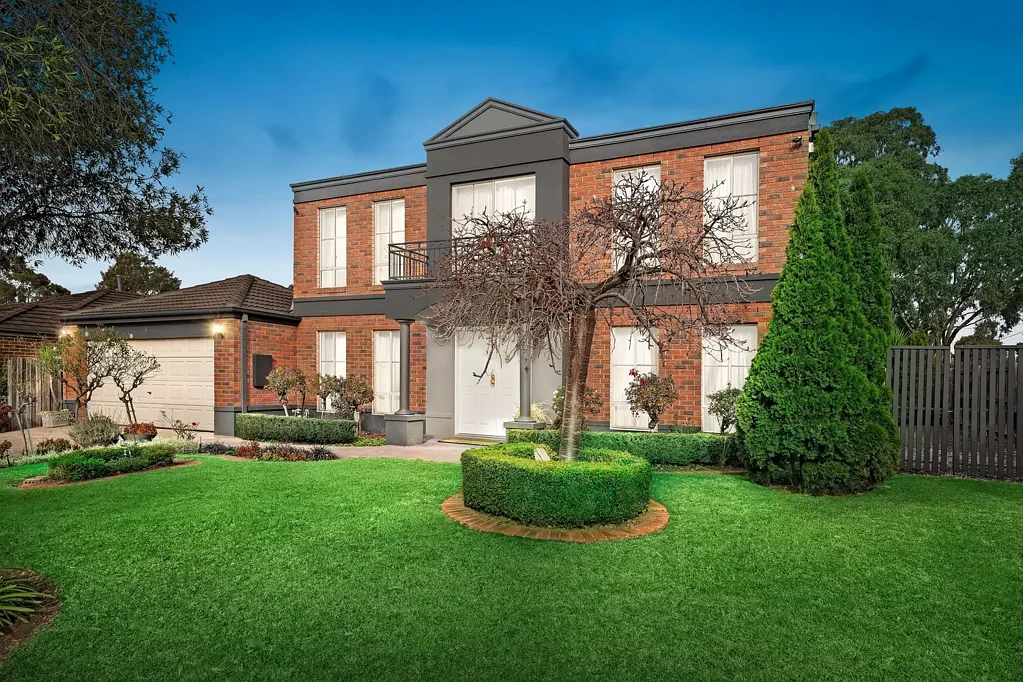 16 Forest Glen Avenue, Blackburn South, VIC 3130