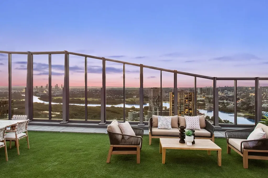 Wentworth Point 4બેડરૂમ 393sqm of Sky-High Luxury with Sweeping 270-Degree Panoramas