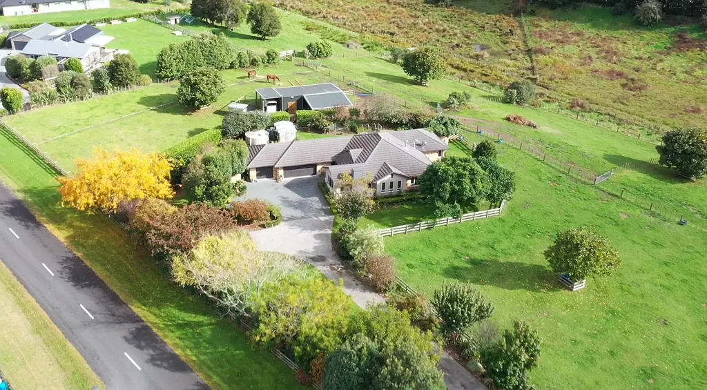 Ngaruawahia 4房  Executive Lifestyle Living with Equine Facilities