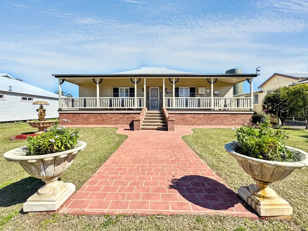 Narrabri 4房  CHARACTER, COMFORT AND SPACE IN THE HEART OF TOWN