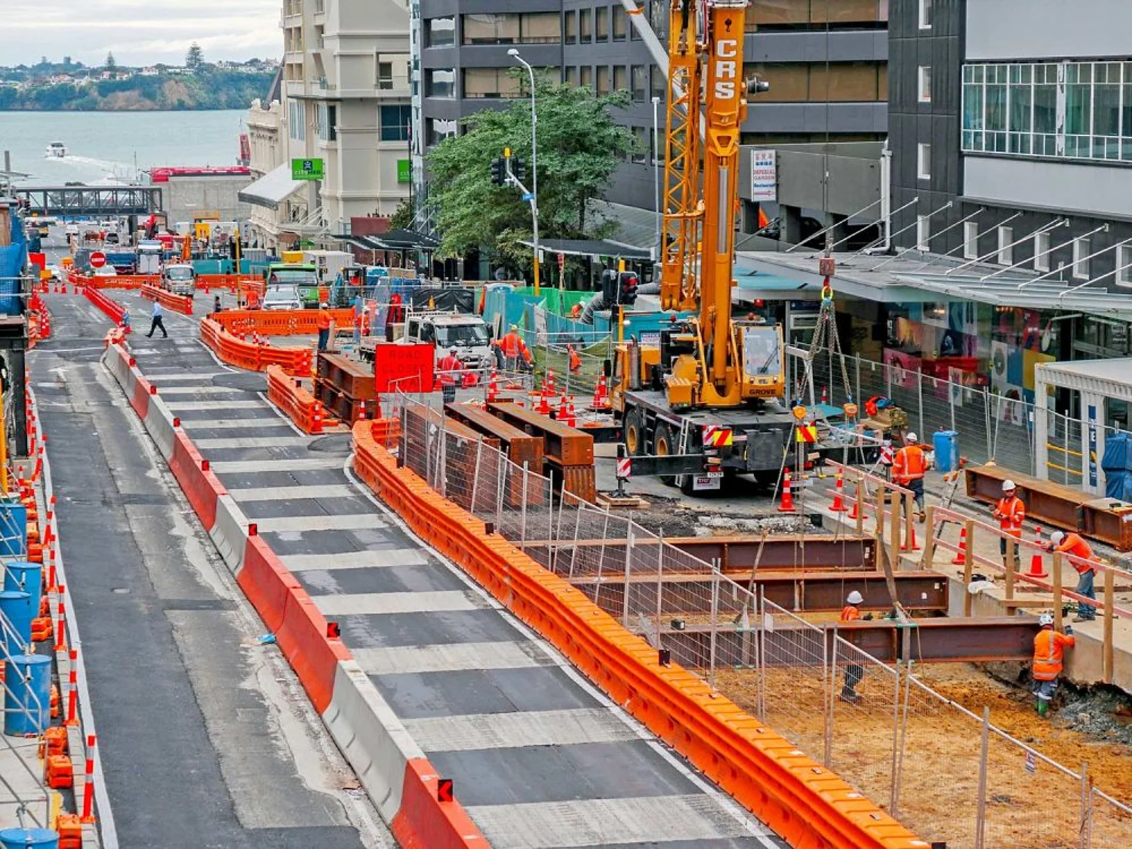 奥克兰、惠灵顿都在四处修路！度假回来的人们注意了……