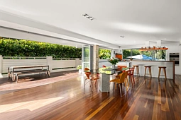 67 Crescent Road, Newport