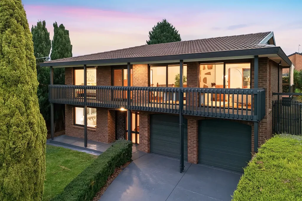 Greensborough 5Habitaciones Expansive Family Living with Breathtaking Views