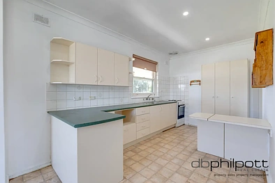 15 Reading Street, Clearview, SA 5085, 3 રૂમ, 1 બાથરૂમ, House