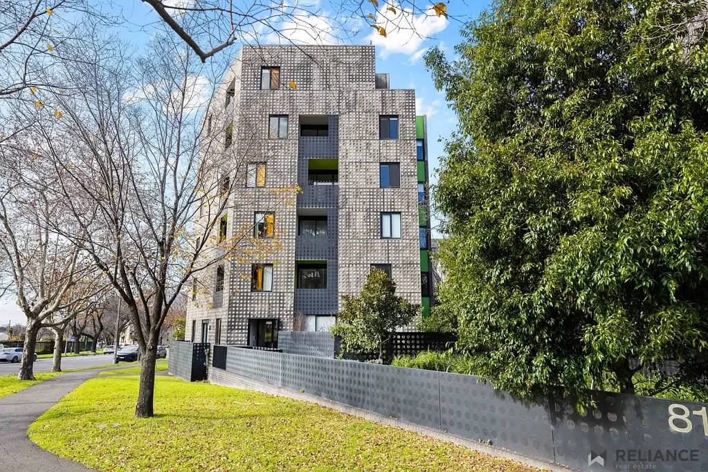 Carlton 2房 East Carlton 黄金地段的时尚市中心公寓！ Stylish Inner-City Apartment in Prime East Carlton Location!