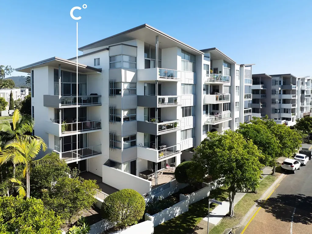 Robina 2Moenga Private, Spacious & Perfectly Positioned in Beautiful Robina