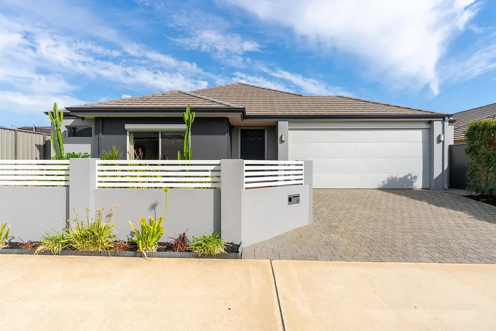 27 Cervantes Avenue, Baldivis, WA 6171