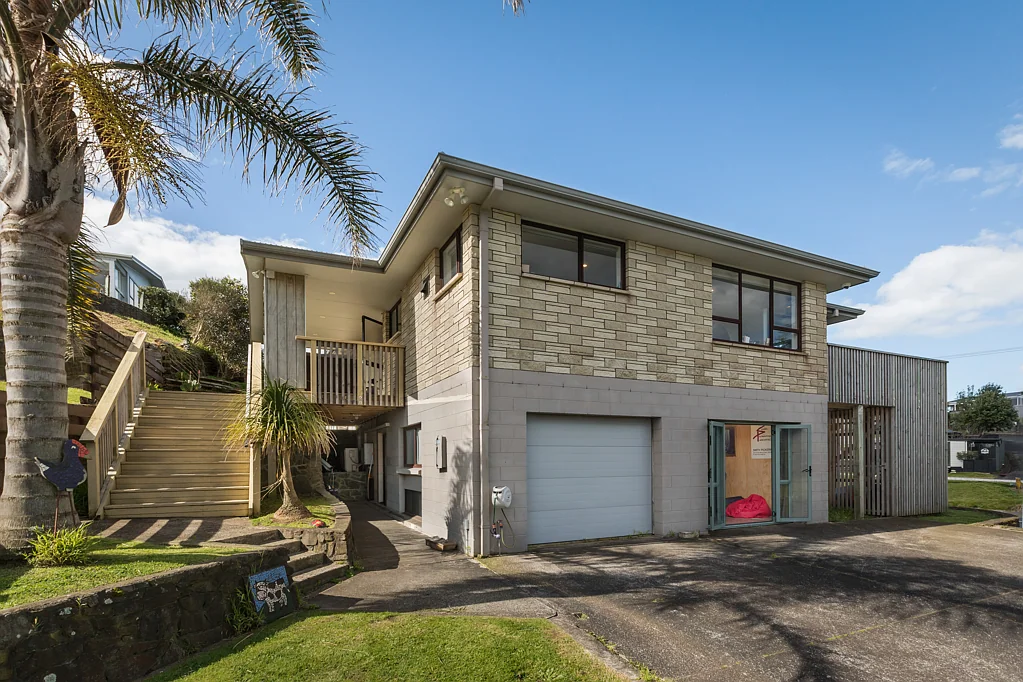 Waihi Beach 3房  This One Will Turn Heads