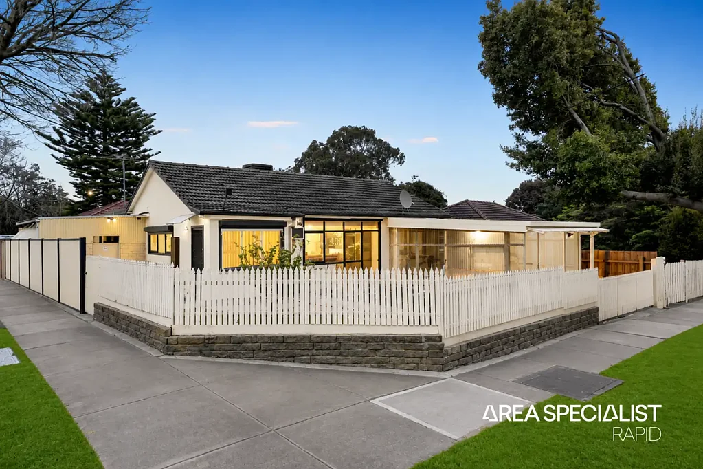Dandenong North 3 Bedroom The Brief: A Charming Corner-Lot Opportunity in Dandenong North